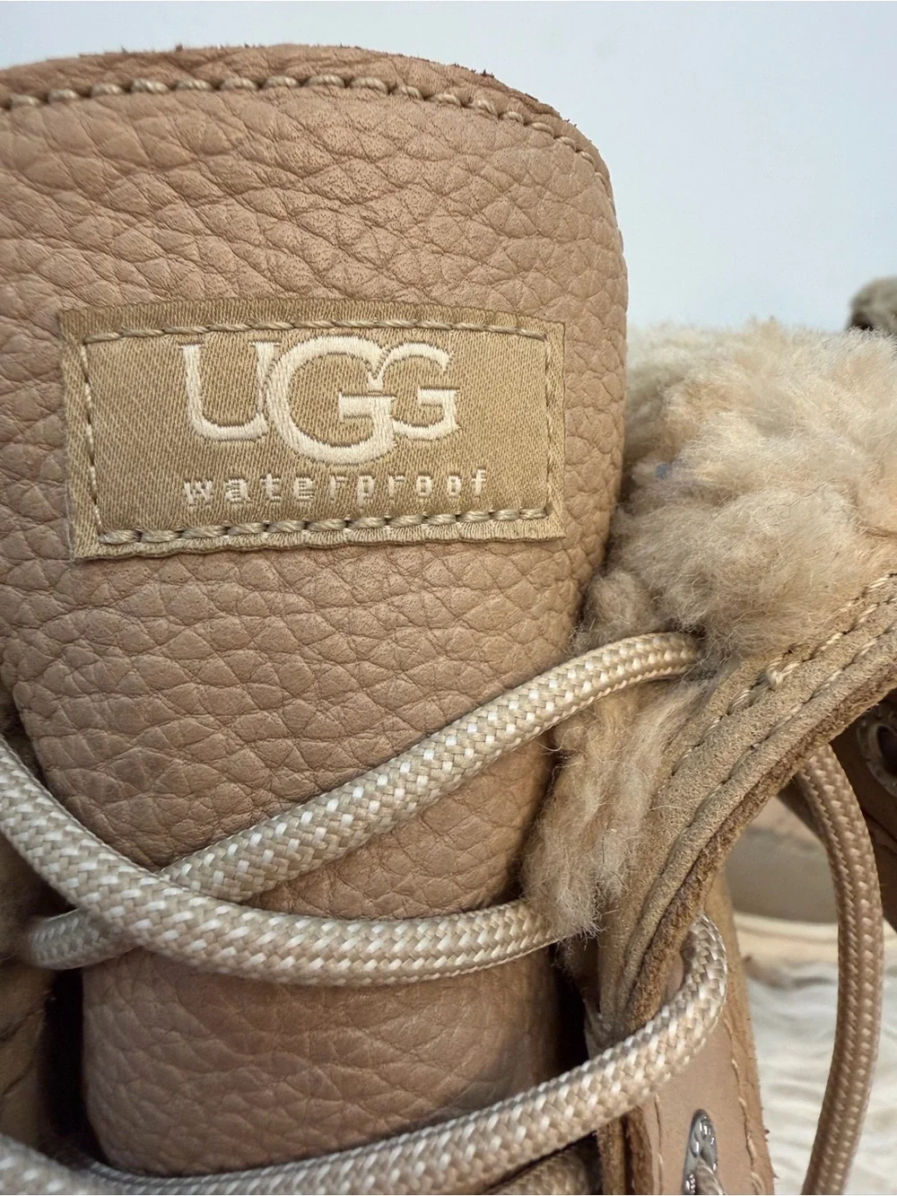 UGG women Tan Lace-Up Shearling Collar Winter Boots